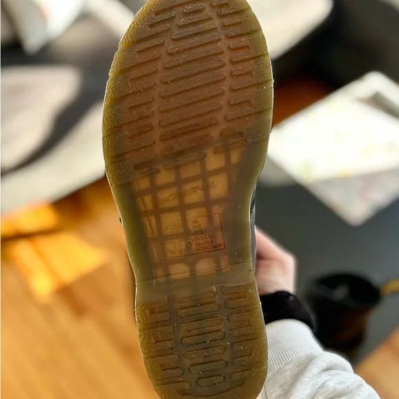 Dr. Martens Boots 1460 - Picture 6 of 6